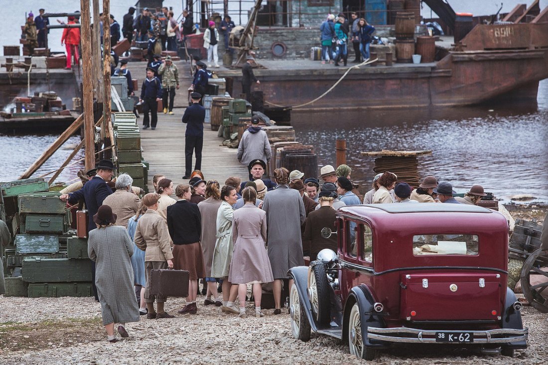 кадр из фильма "Спасти Ленинград"