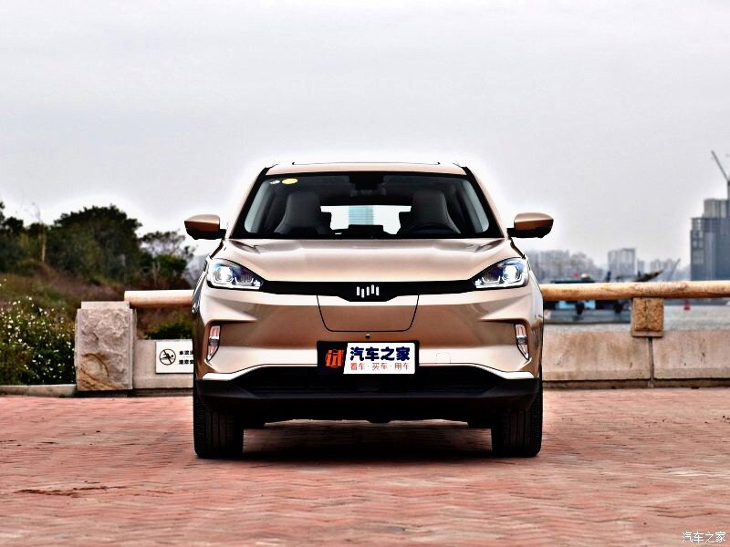 Во время тестов электромобиль прошёл почти два миллиона километров и в жару, и в мороз. 