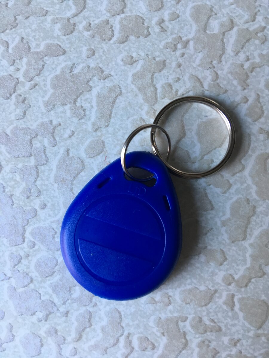 RFID брелок