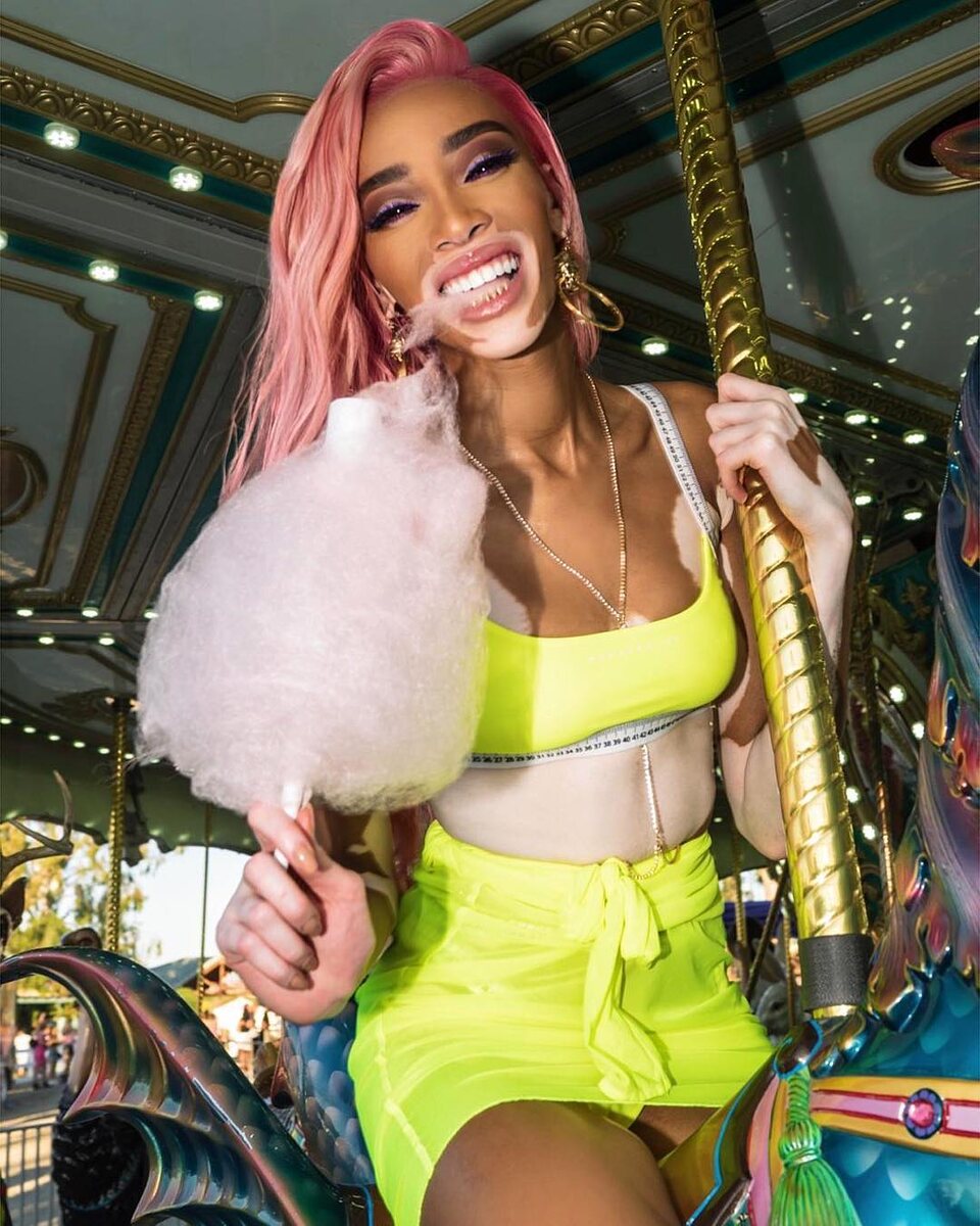 Фото: Instagram @winnieharlow