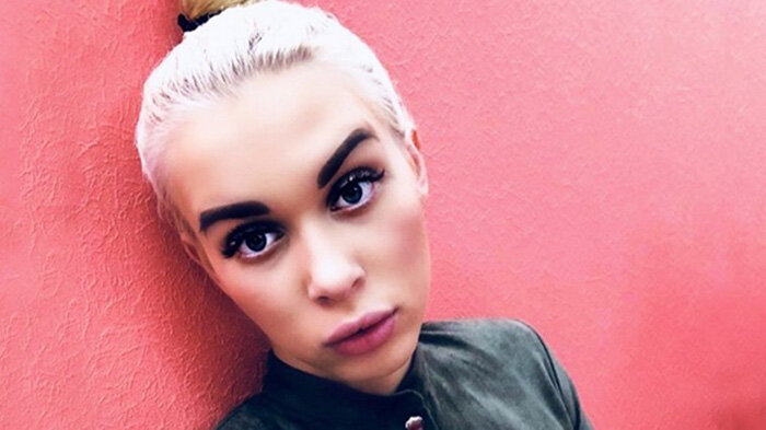 Яна Шевцова во время съемок на Доме 2