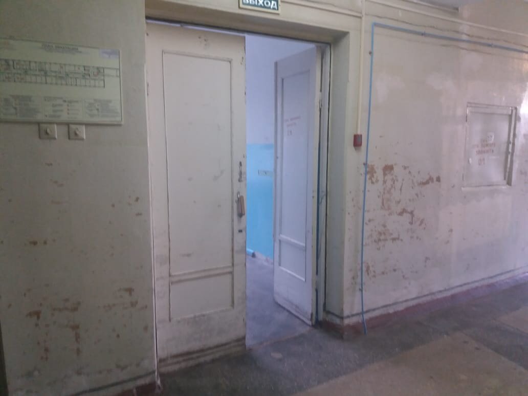 Вид из палаты на новом месте