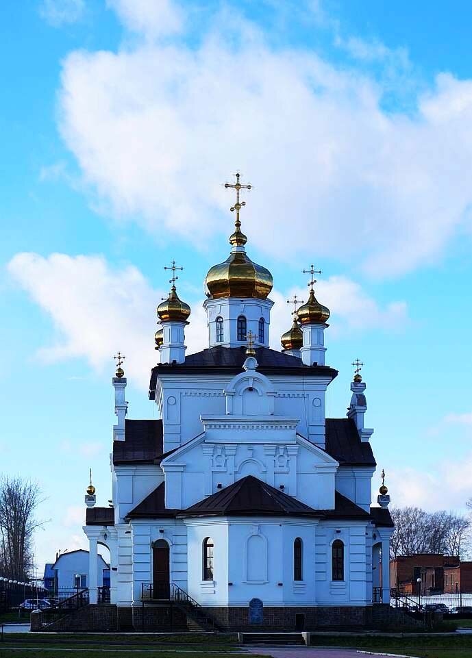 Юрг. Церковь Сретения Господня Юрга. Храмы город Юрга. Церковь в Юрге Кемеровской области. Церковь Сретения Господня в Юрге, Юрга.