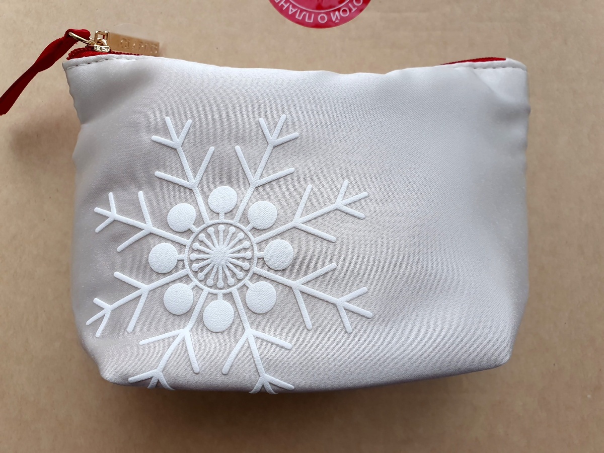 Внтури косметичка, фото автора