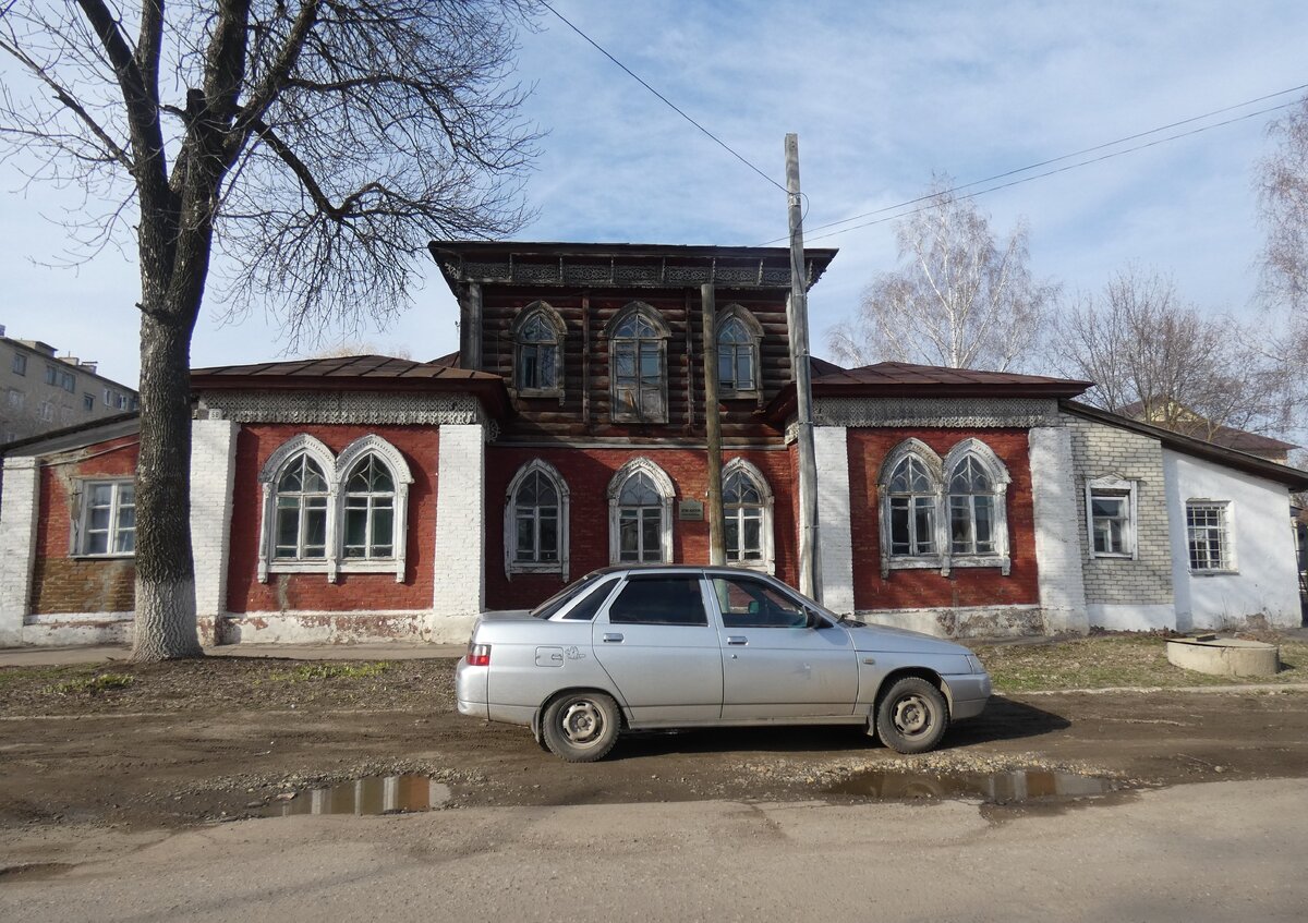 Аткарск: старинные здания и парк с пионерами | Васильки и дальняя дорога...  | Дзен