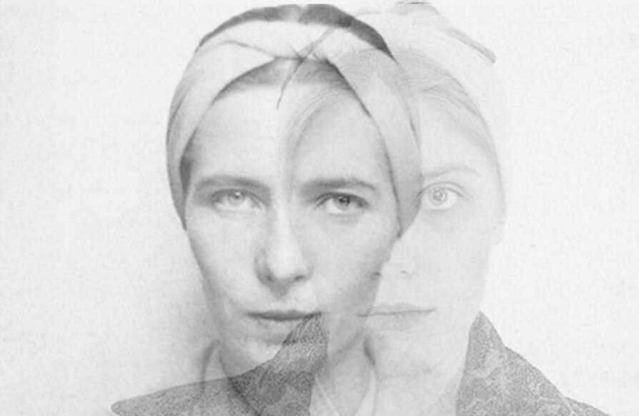 Симо́нной де Бовуа́р  фото Flikr