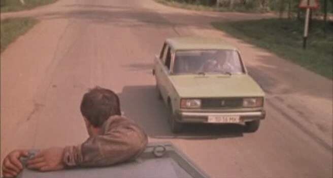 ВАЗ-2105. Сцена погони. Кадр из фильма.