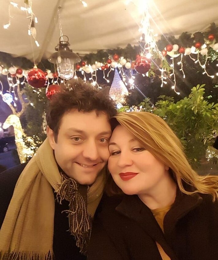 Михаил считает жену идеалом женщины