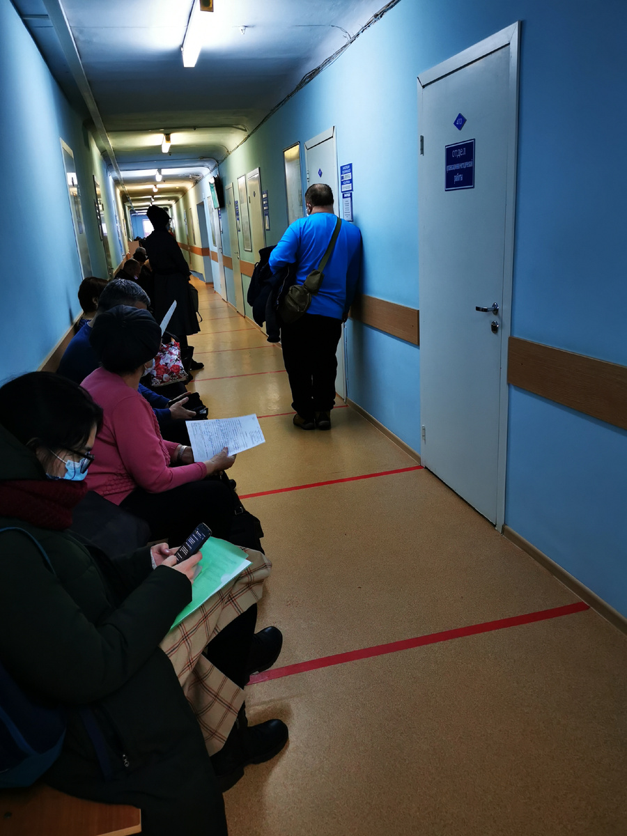 Люблю посидеть в очередях