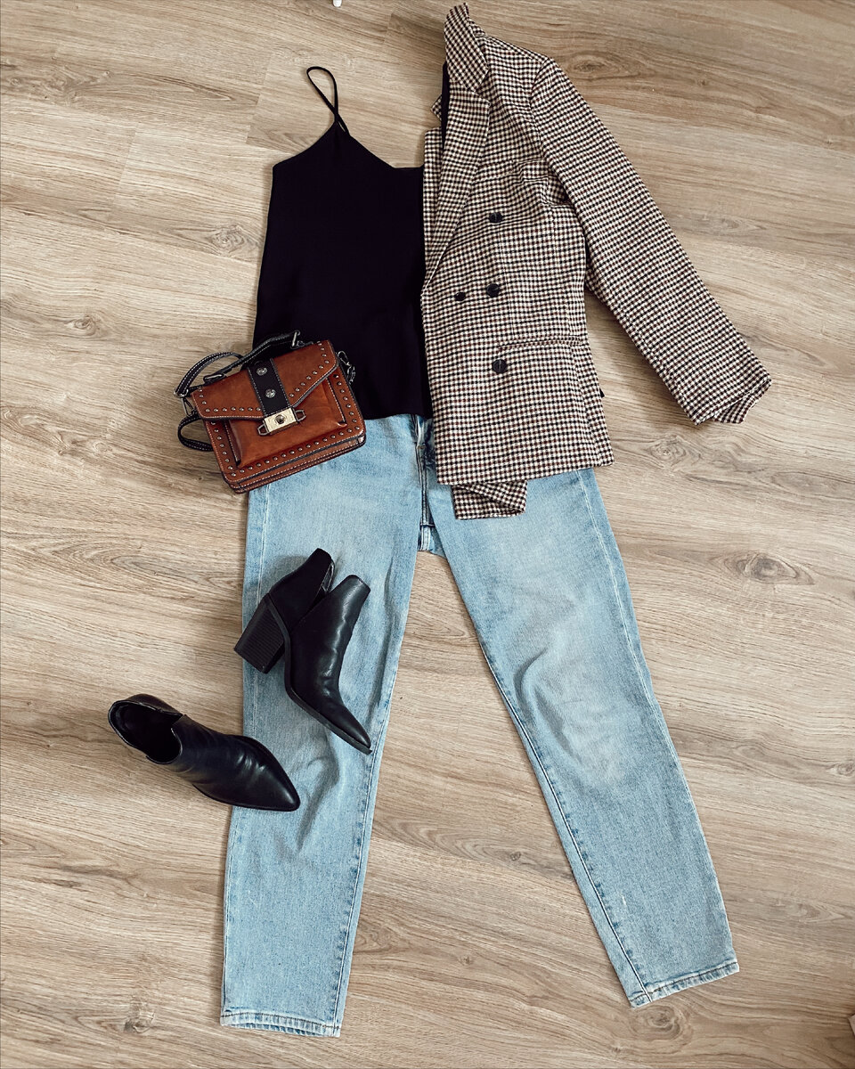 А теперь добавить небольшой каблук и образ становится более изысканным и деловым