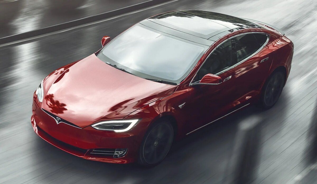 Tesla Model S Plaid