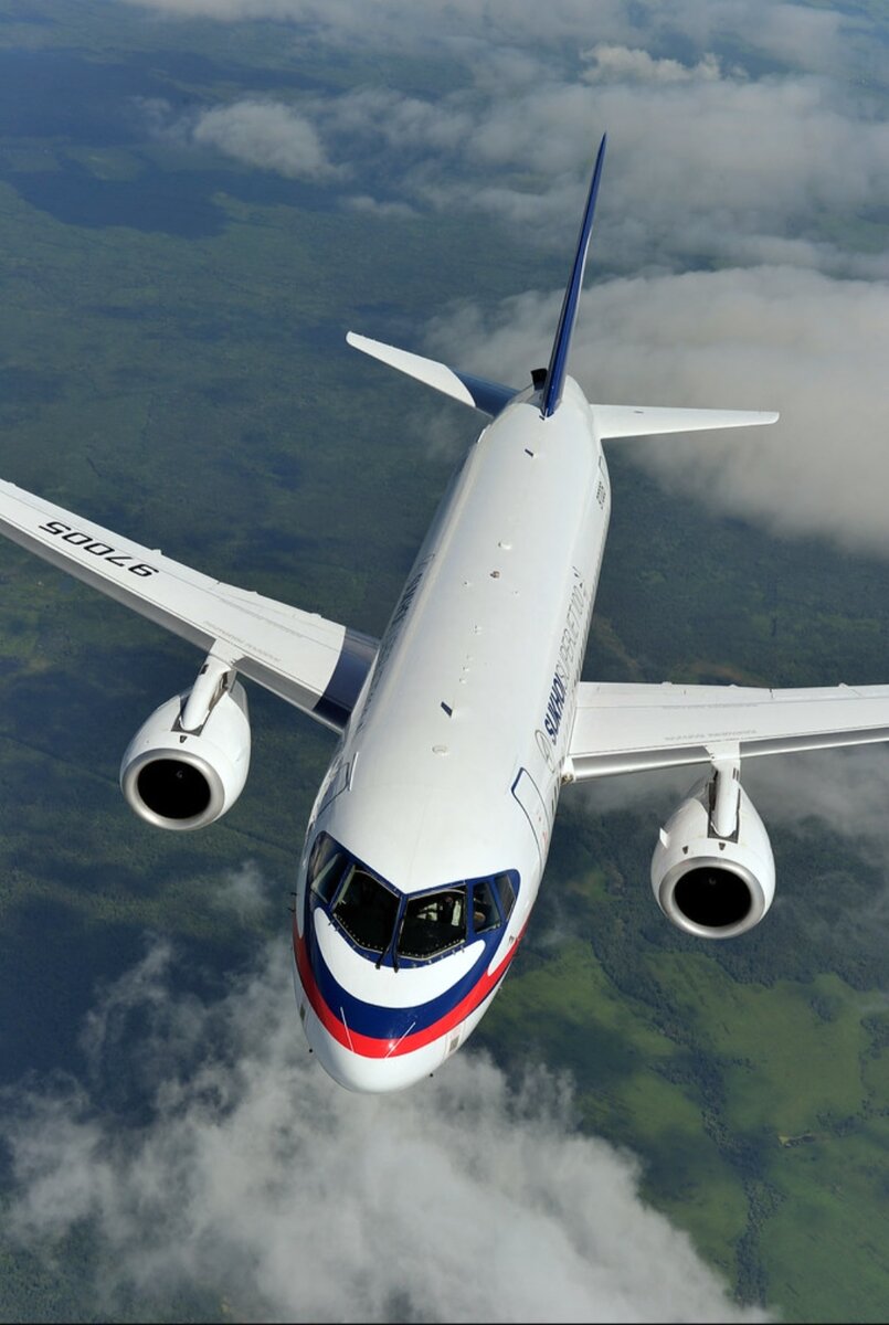 Ssj 100 фото