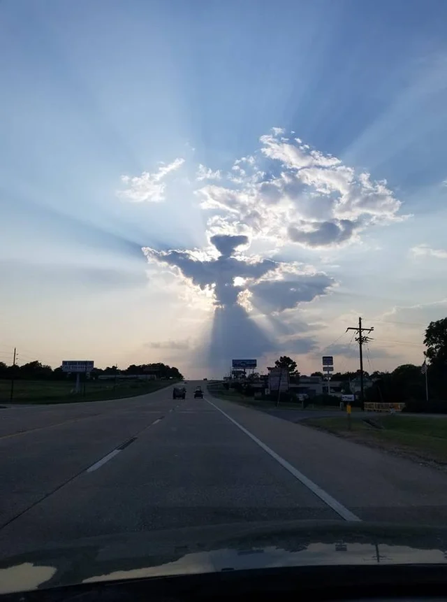 Облако, похожее на ангела