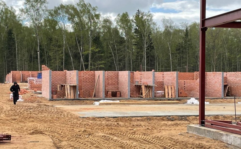 Строительство приюта для животных в Новой Москве. Источник: телеграм-канал Евгения Ступина