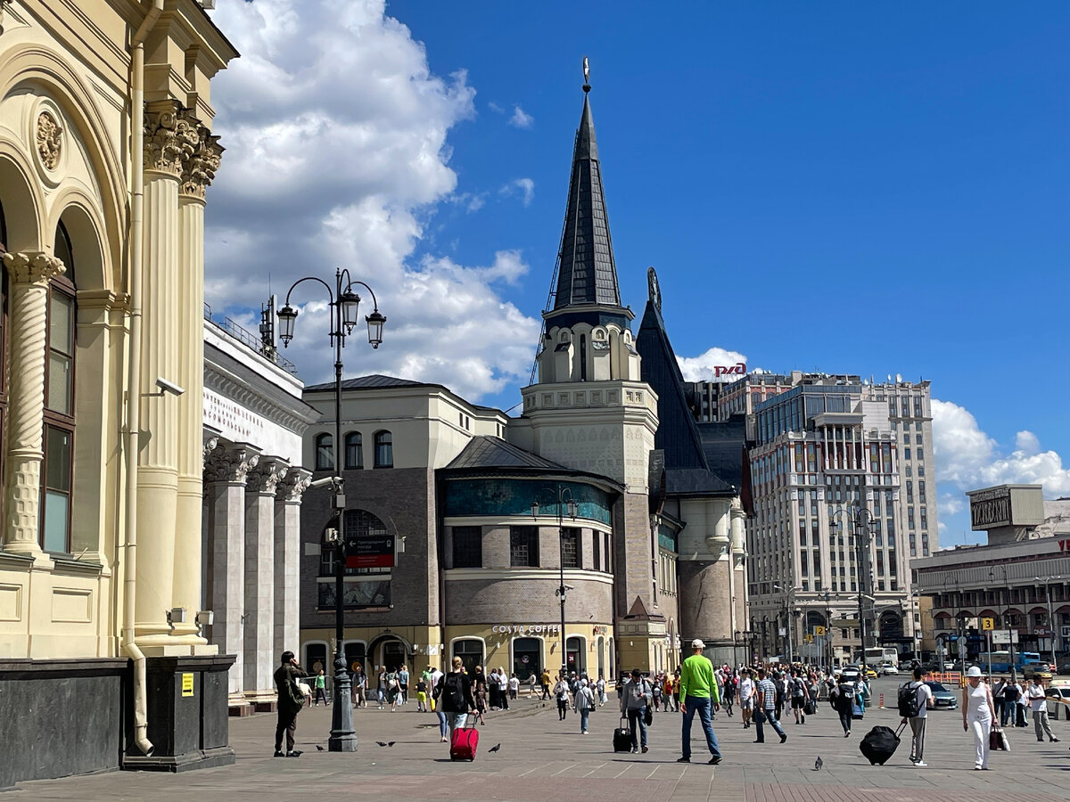 Ленинградский вокзал.Москва. Валерьевна (с)