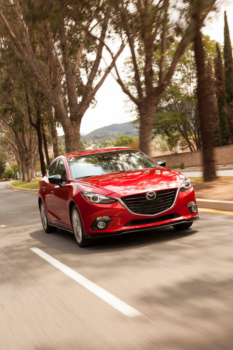 https://carrrs.com/what-are-the-perfect-cars-for-new-drivers/2016_mazda3_mg_2924/