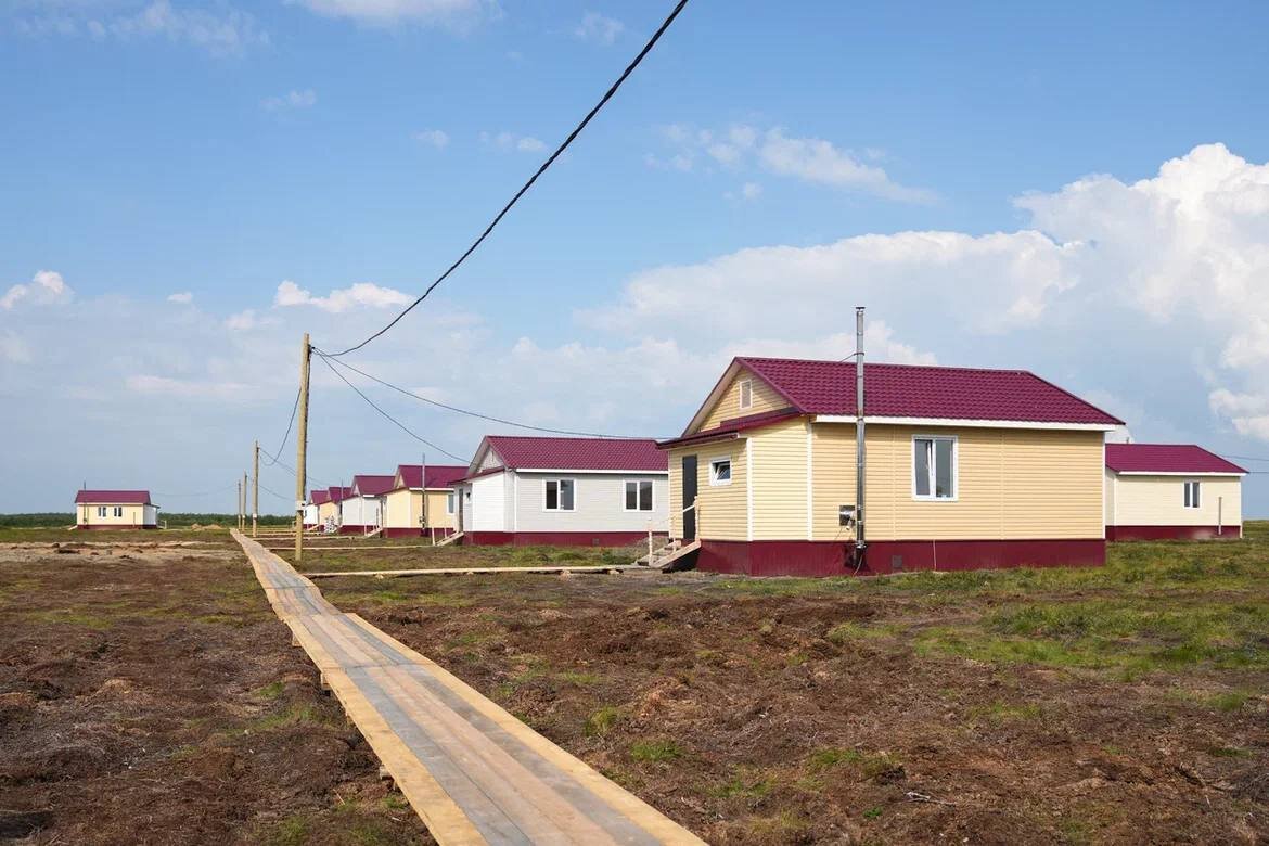    Брянский губернатор НАО Бездудный справил новоселье оленеводам avchernov