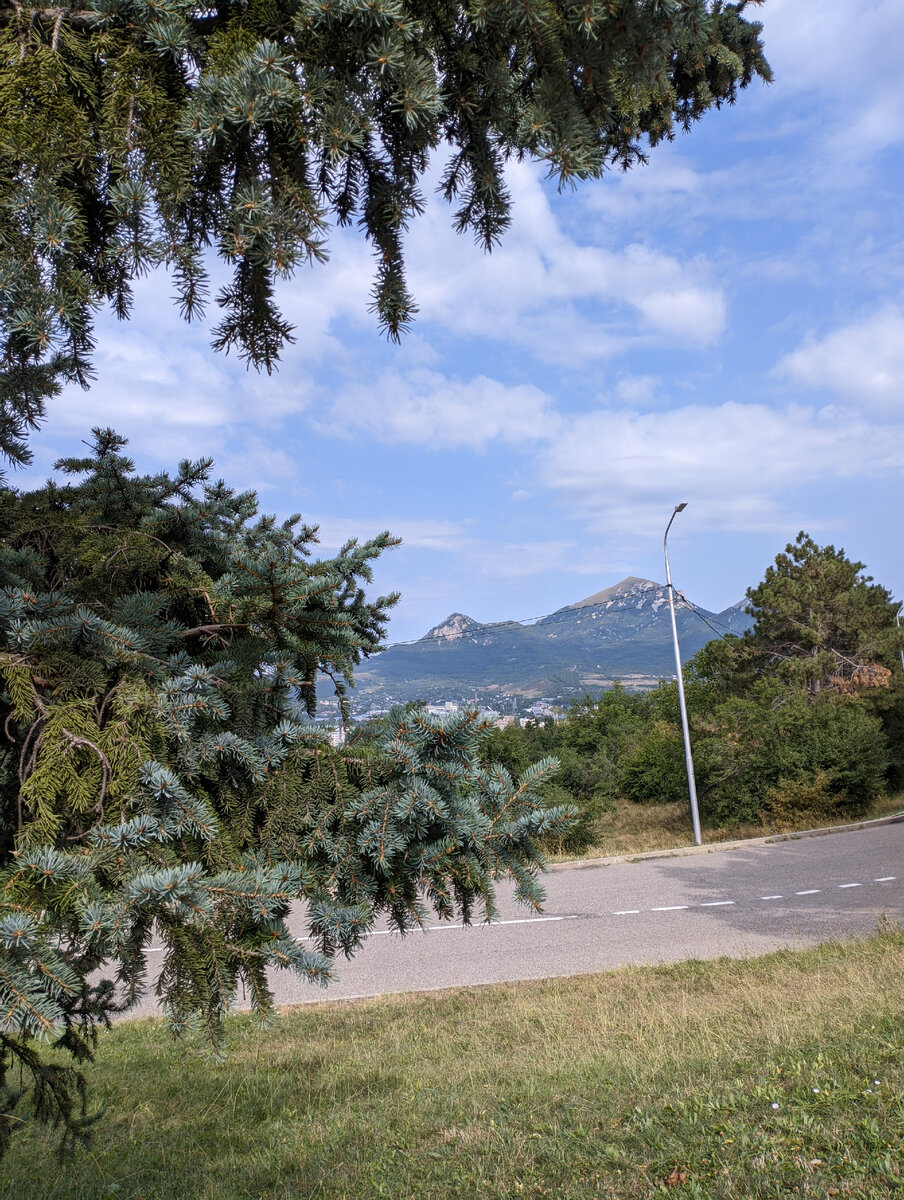 Красавец Бештау