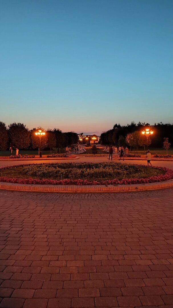 Вечер в Лошицком парке