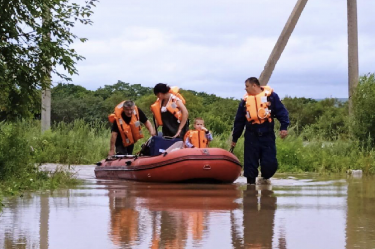    Шесть приморских метеостанций зафиксировали опасное природное явление