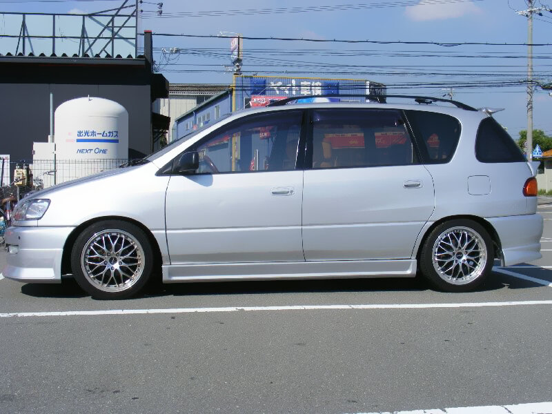 Ipsum перевод на русский. Toyota ipsum 1998 Tuning. Тойота Ипсум sxm10. Тойота Ипсум 10. Ипсум 1997.