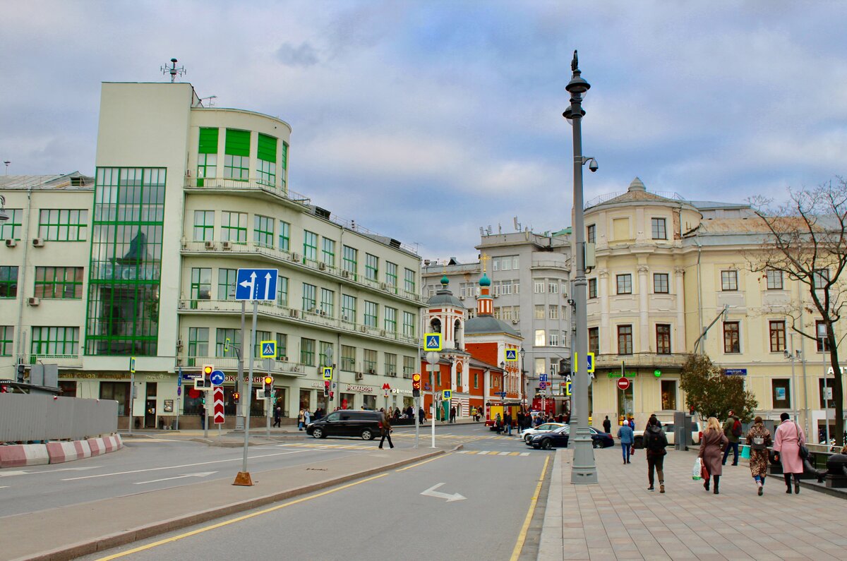 ильинская площадь москва