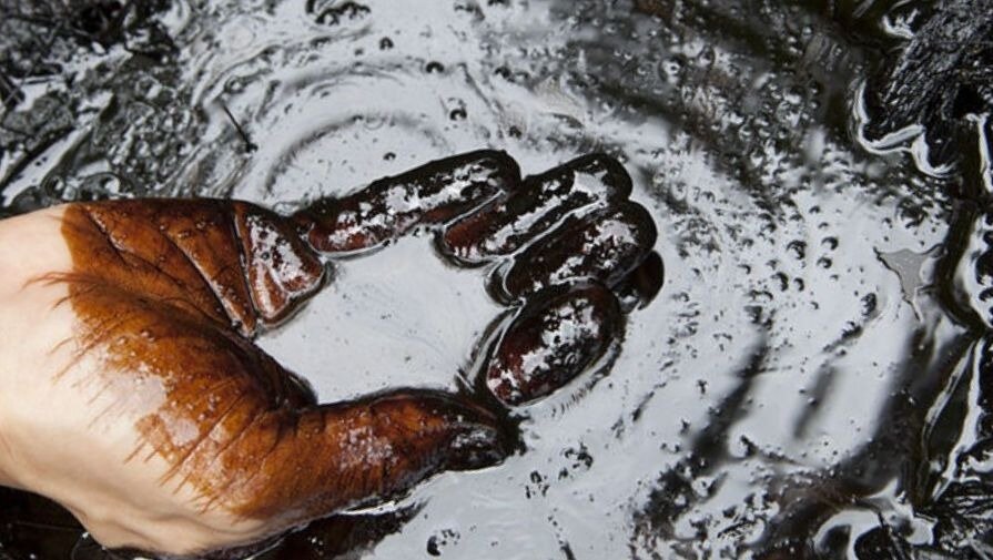 Нефть источник фото - https://www.gazeta.ru/business/2017/09/11/10882958.shtml