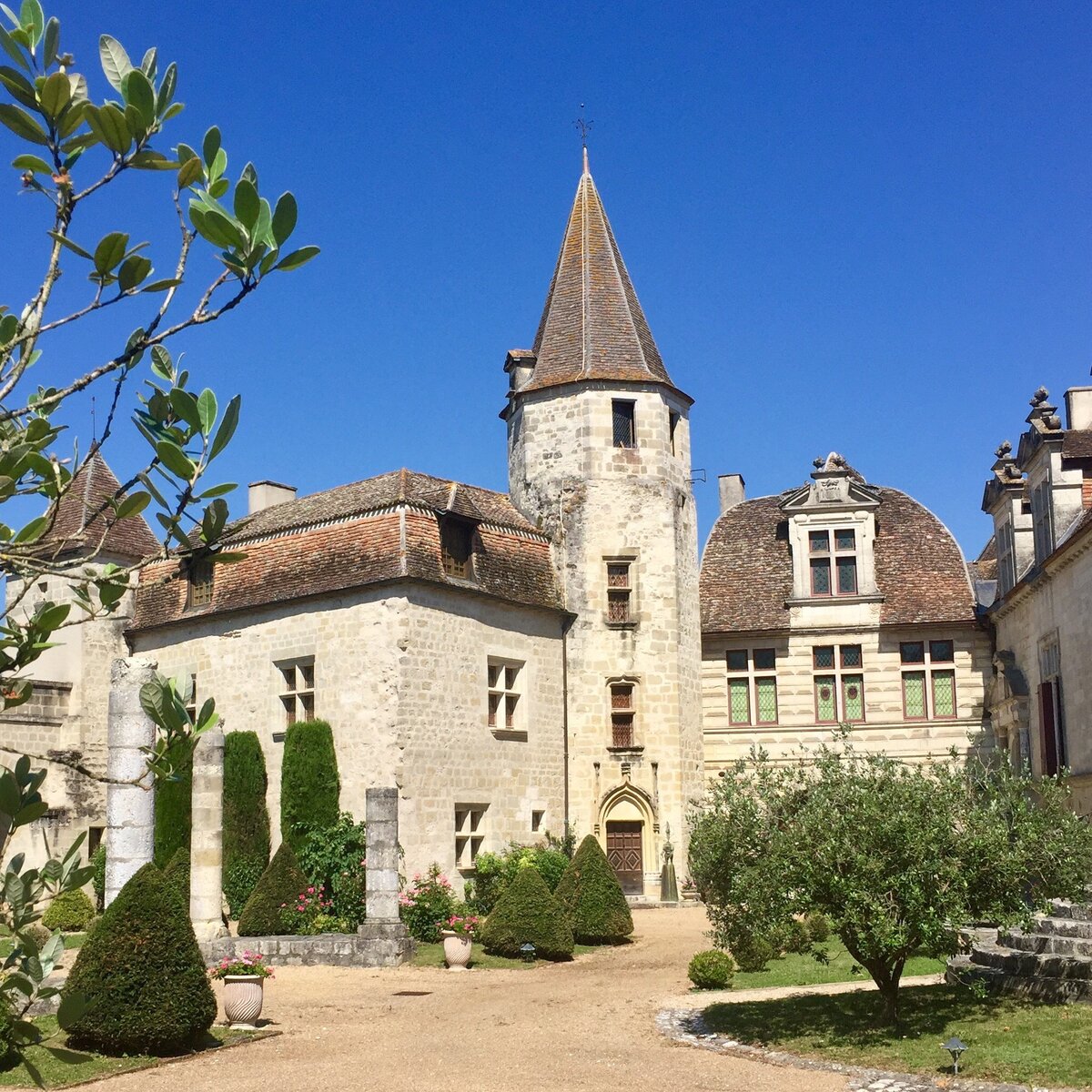 Замок, которым гордится наш крошечный городок 