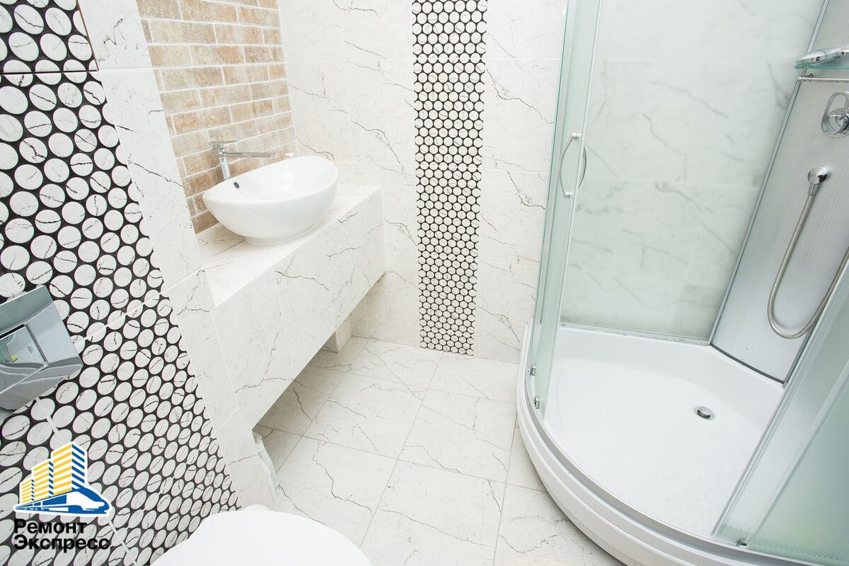 Готовая душевая кабина на одном из наших объектов.