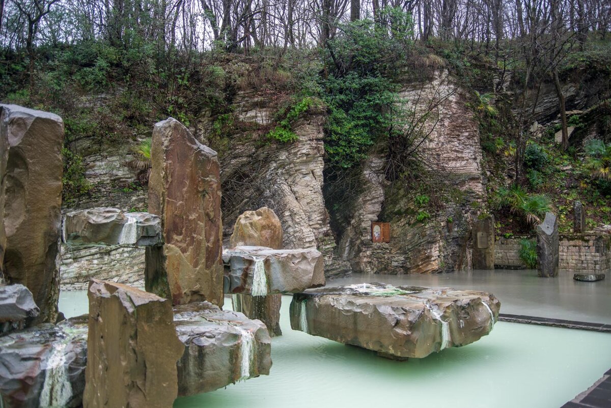 Радоновые Минеральные воды характерны для