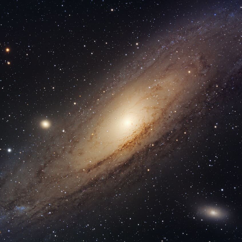 Фото телескопа HUBBLE