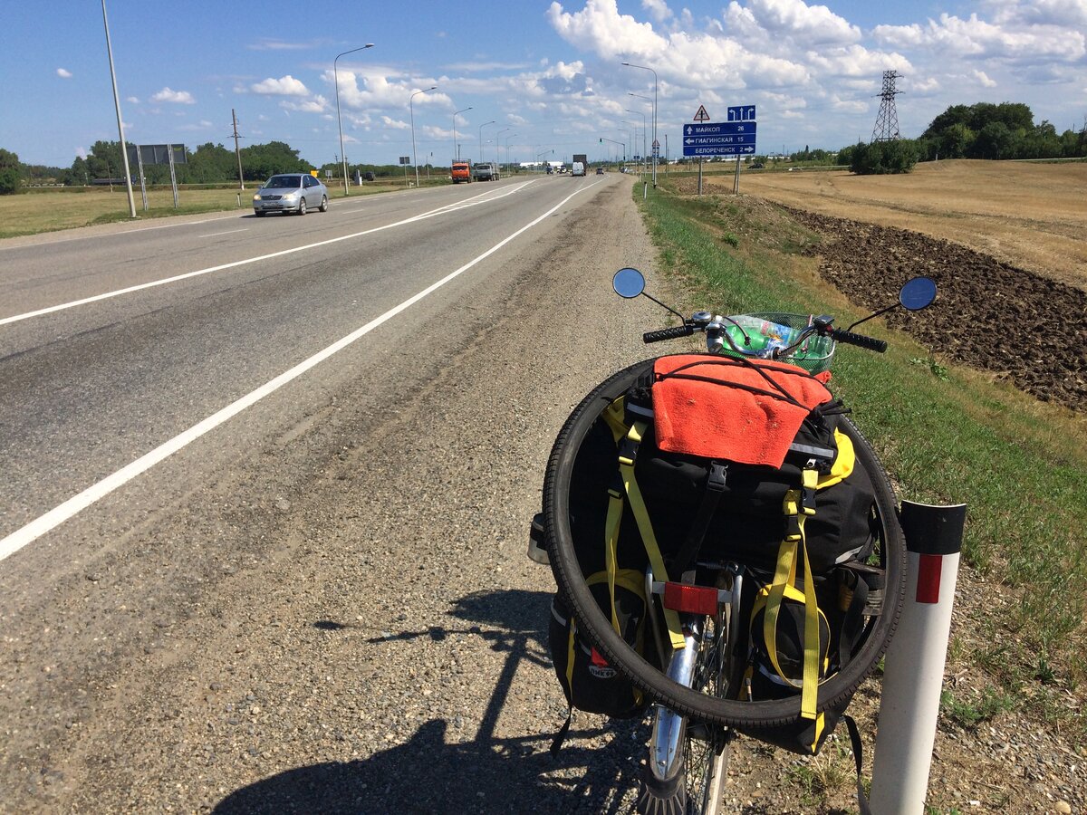 У поворота в Белореченск (фото автора)