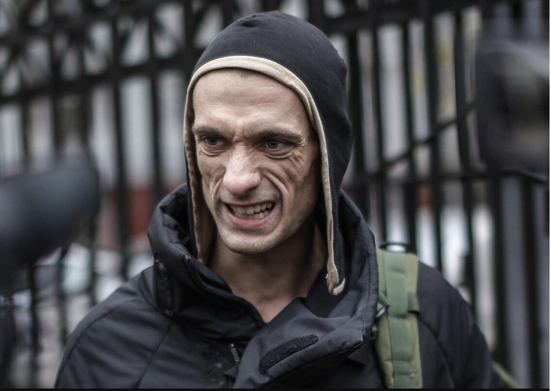 Павленский был художник-поджигатель, стал - русский шпион