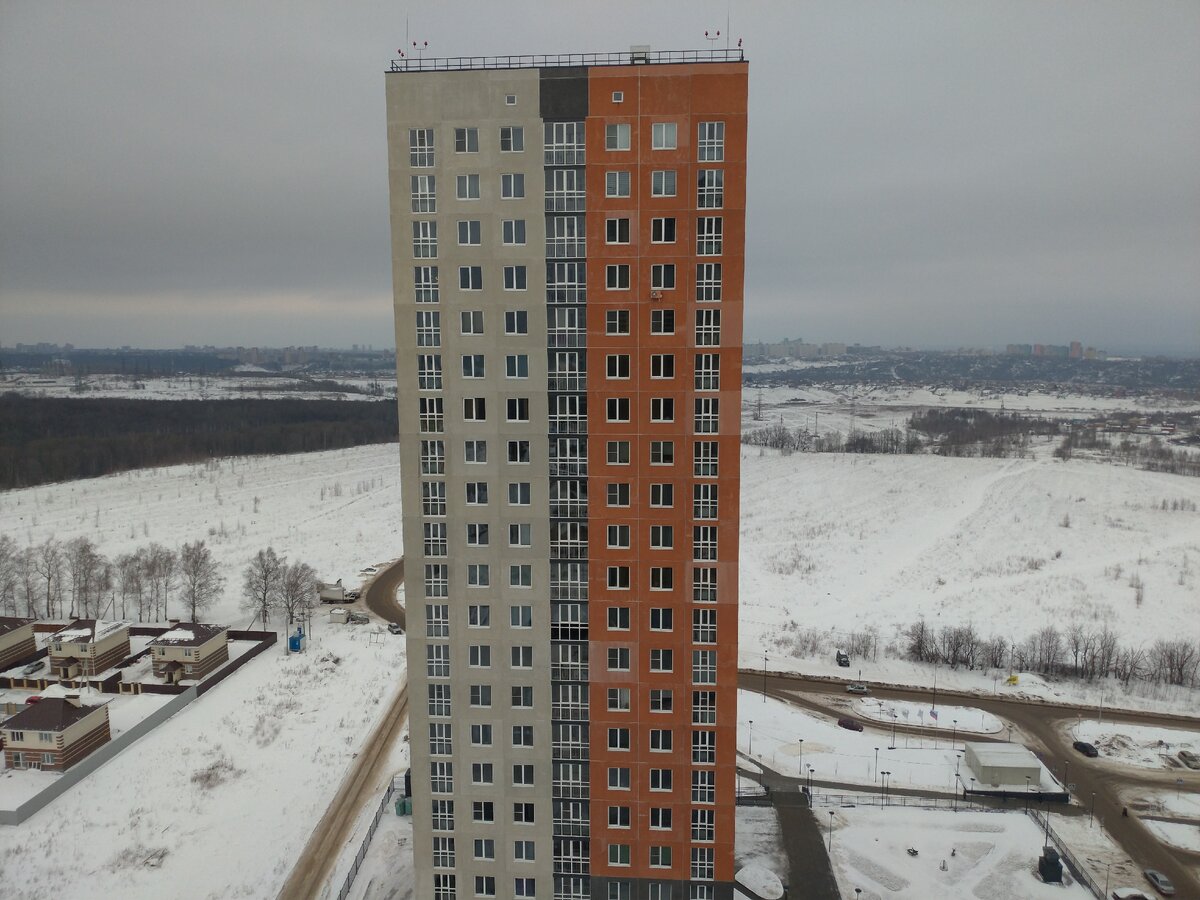 Высотные дома в 5 км от Нижнего Новгорода.