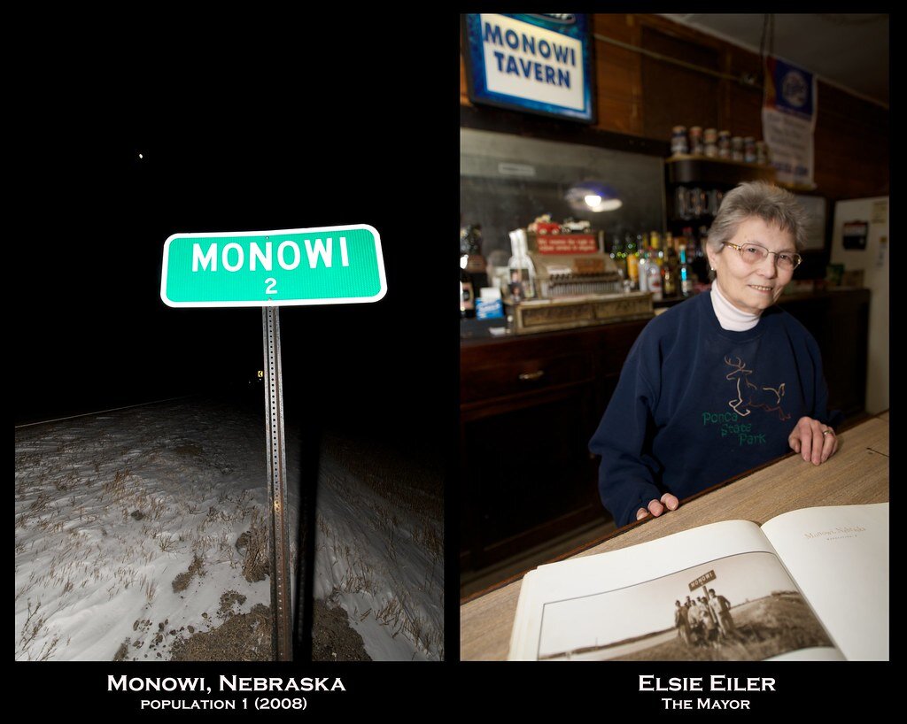 Знак слева был таковым вплоть до 2004 года, теперь же там красуется цифра 1