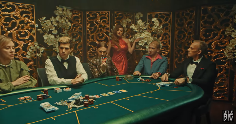 Кадр из клипа