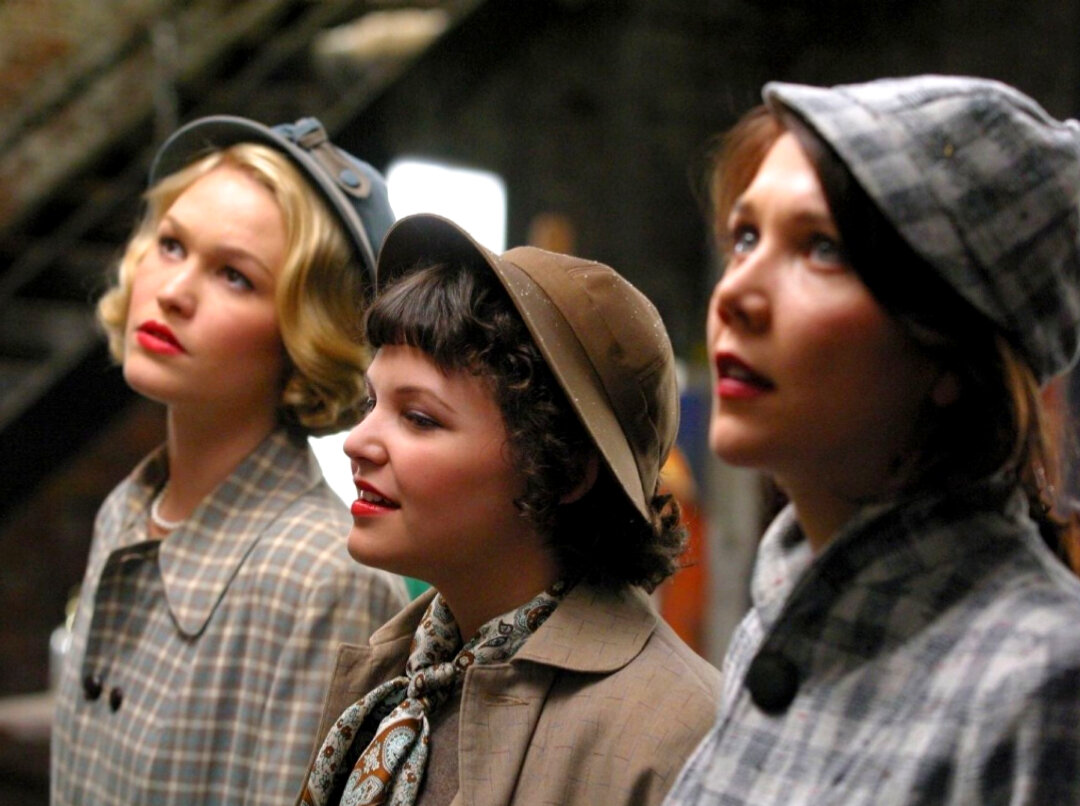 Кадр из фильма "Улыбка Моны Лизы" 2003 год