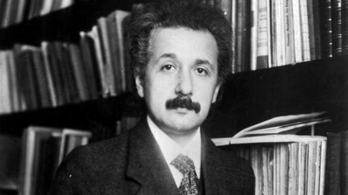 Einstein in 1905. (Кредит: Агентство Актуальной Прессы / Getty Images)