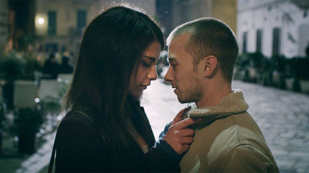 shot from "Spring"/2014/Justin Benson, Aaron Moorhead/Rustic Films, XYZ Films/Источник - y-blaz.livejournal.com
