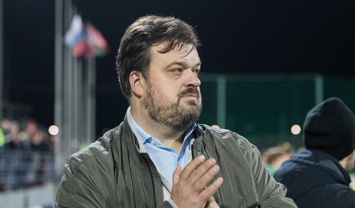 Василий Уткин комментатор