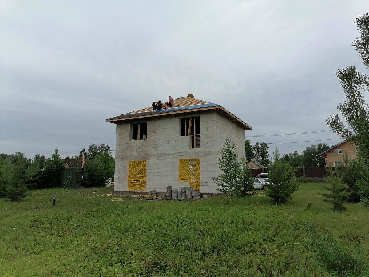 Строительство вальмовой крыши за 5 дней без использования лесов. Был ...