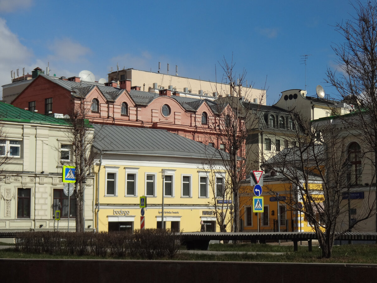 Элитные дома на Петровском бульваре