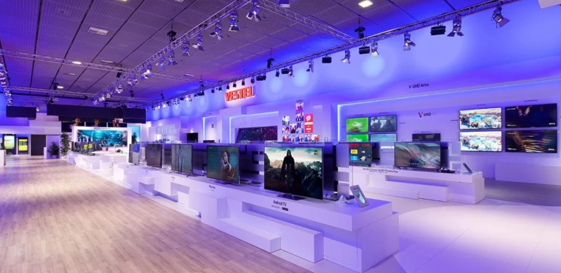 Продукция Vestel (изображение с портала https://tv-vybor.ru/novosti/2255-vestel-vnedrjaet-podderzhku-obemnogo-audioformata-dtsx.html)