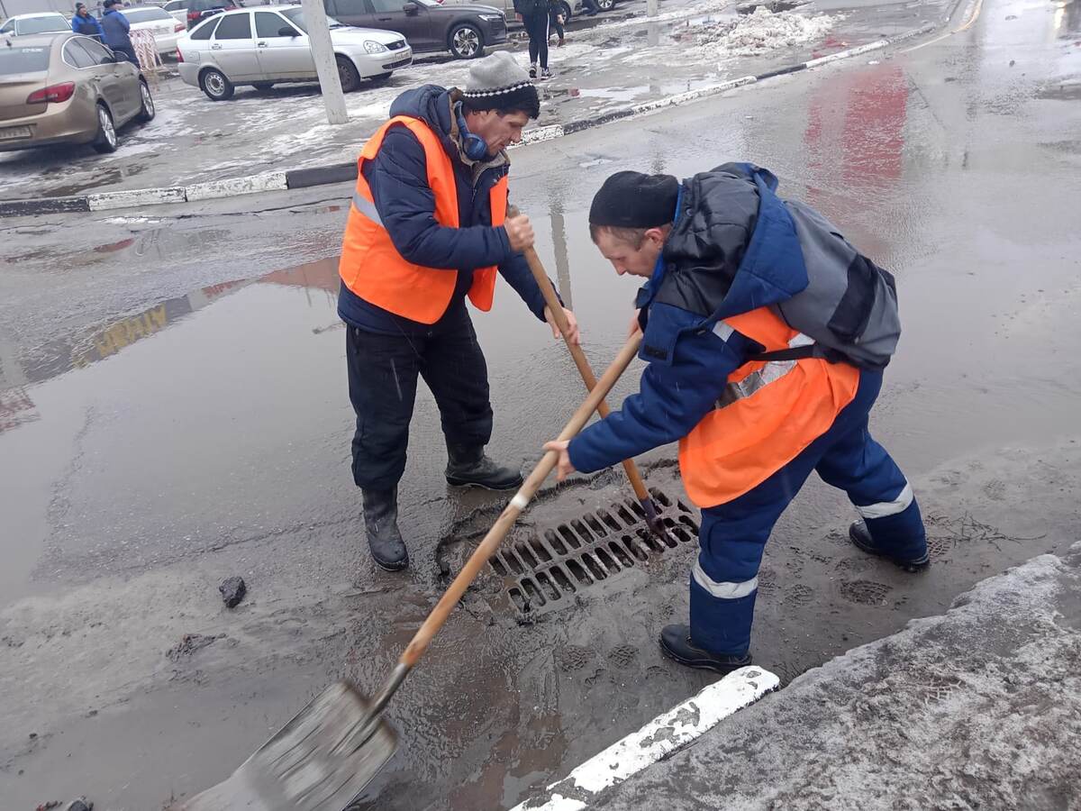 Работы по очистке ливнеприемников в Северном районе | 