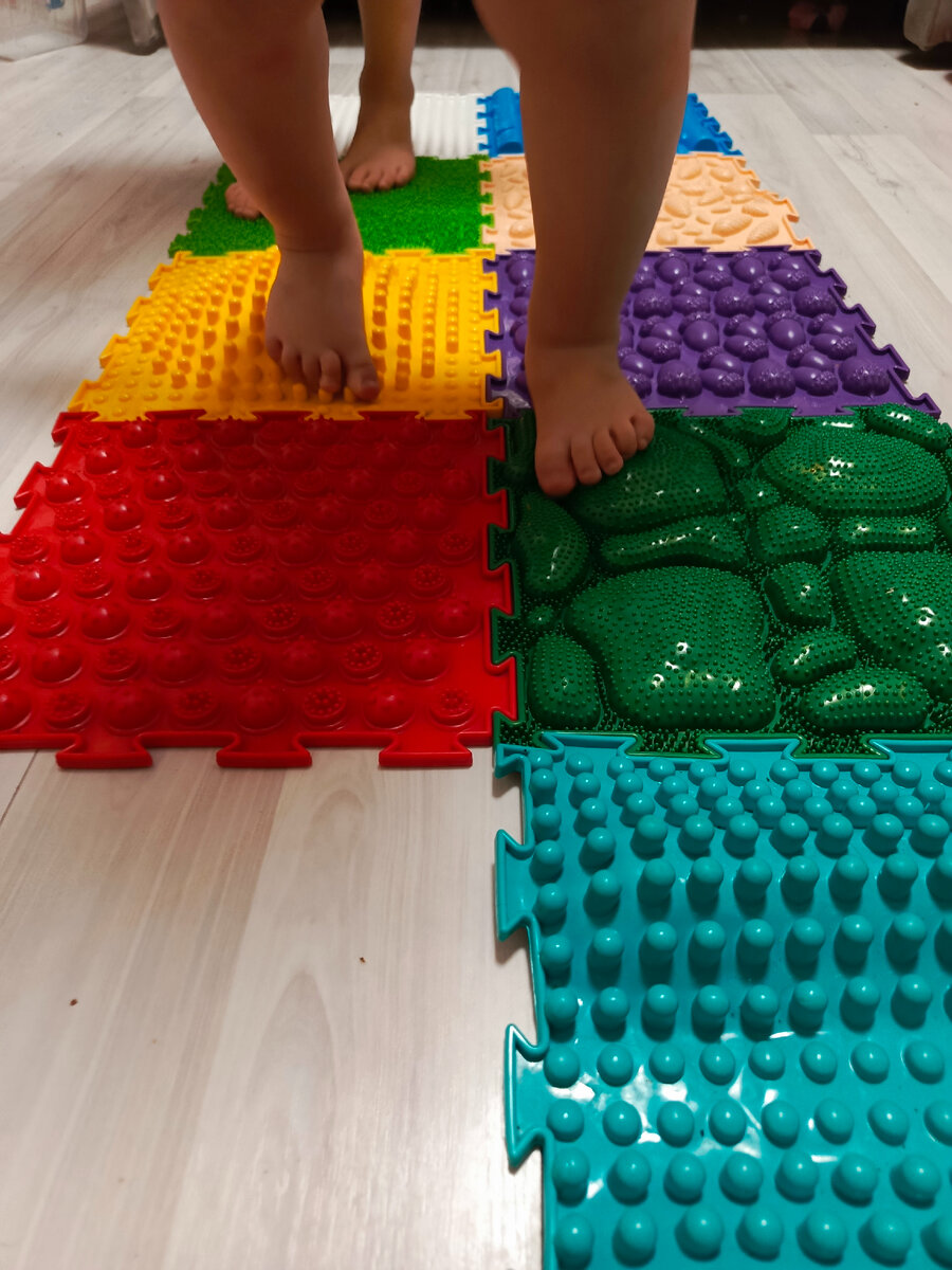 Команда "Ух" осваивает покупку. 