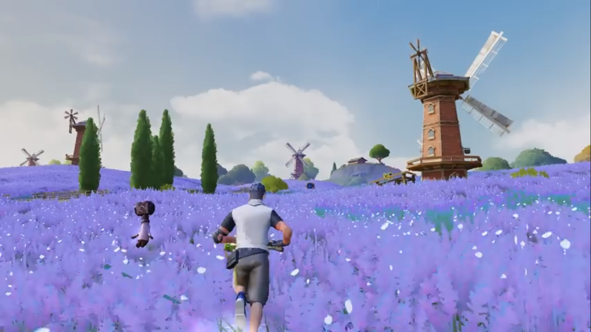 До 31 октября члены Facebook-сообщества Creative Destruction могут принять участие в розыгрыше эксклюзивных игровых костюмов. Для этого нужно заполнить слоты оружия собранными сладостями (6 слотов по 15 конфет — всего 90), лайкнуть и поделиться постом об ивенте, а также сделать скриншот и загрузить его в комментарии к посту.