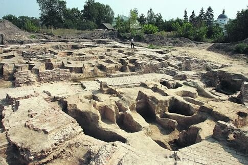  
Современные раскопки не обнаружили большого количества погибших  

