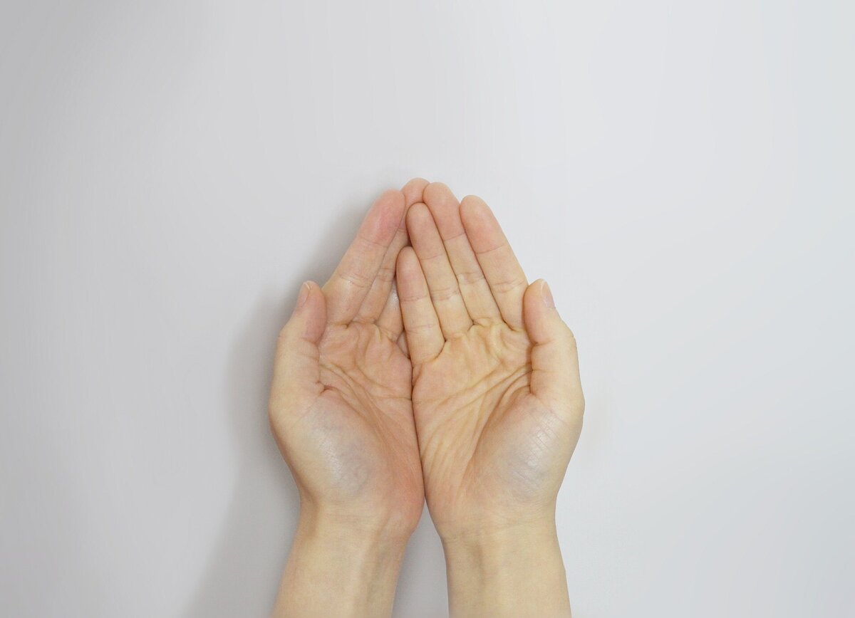 Вот есть люди, которые норовят спасти людей, животных, мир во всем мире...