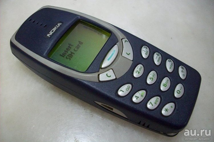 Nokia 3310 на аукционе