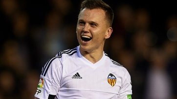 Фото: marca.comОб этом уведомляет пресс-служба «Валенсии», обнародовав состав команды на предстоящий поединок.
